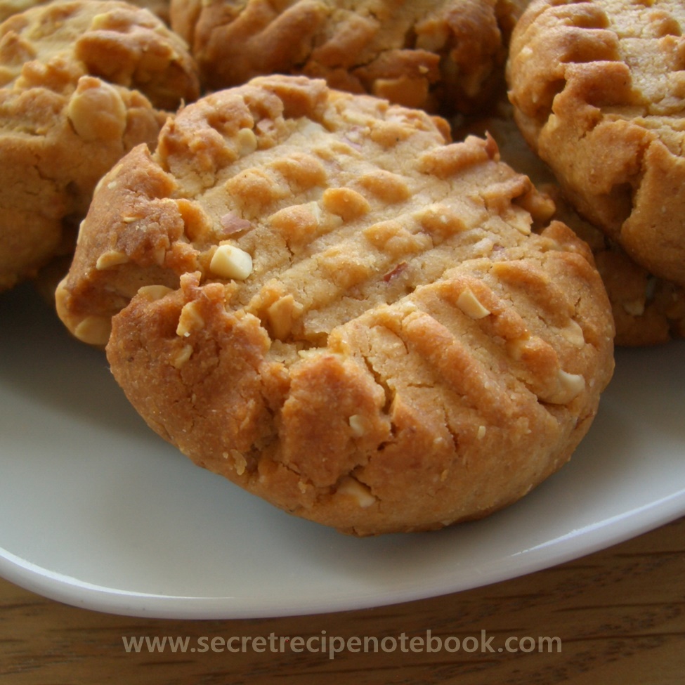 Crunchy Peanut Butter Cookies
