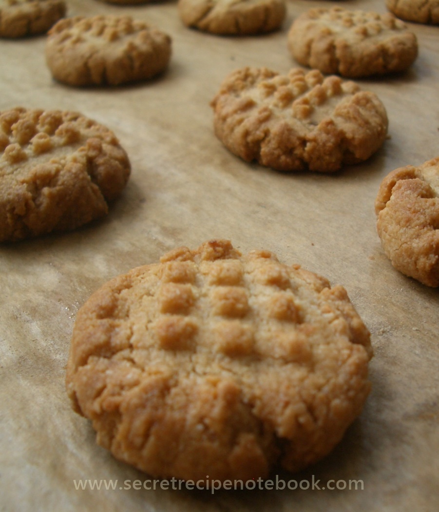 Gluten-Free Almond Flour Cookies - Simple & Nutty