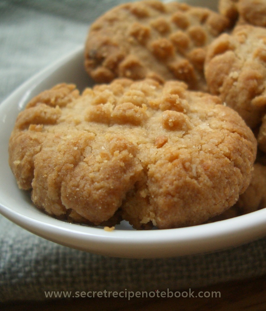 Gluten-Free Almond Flour Cookies - Simple & Nutty